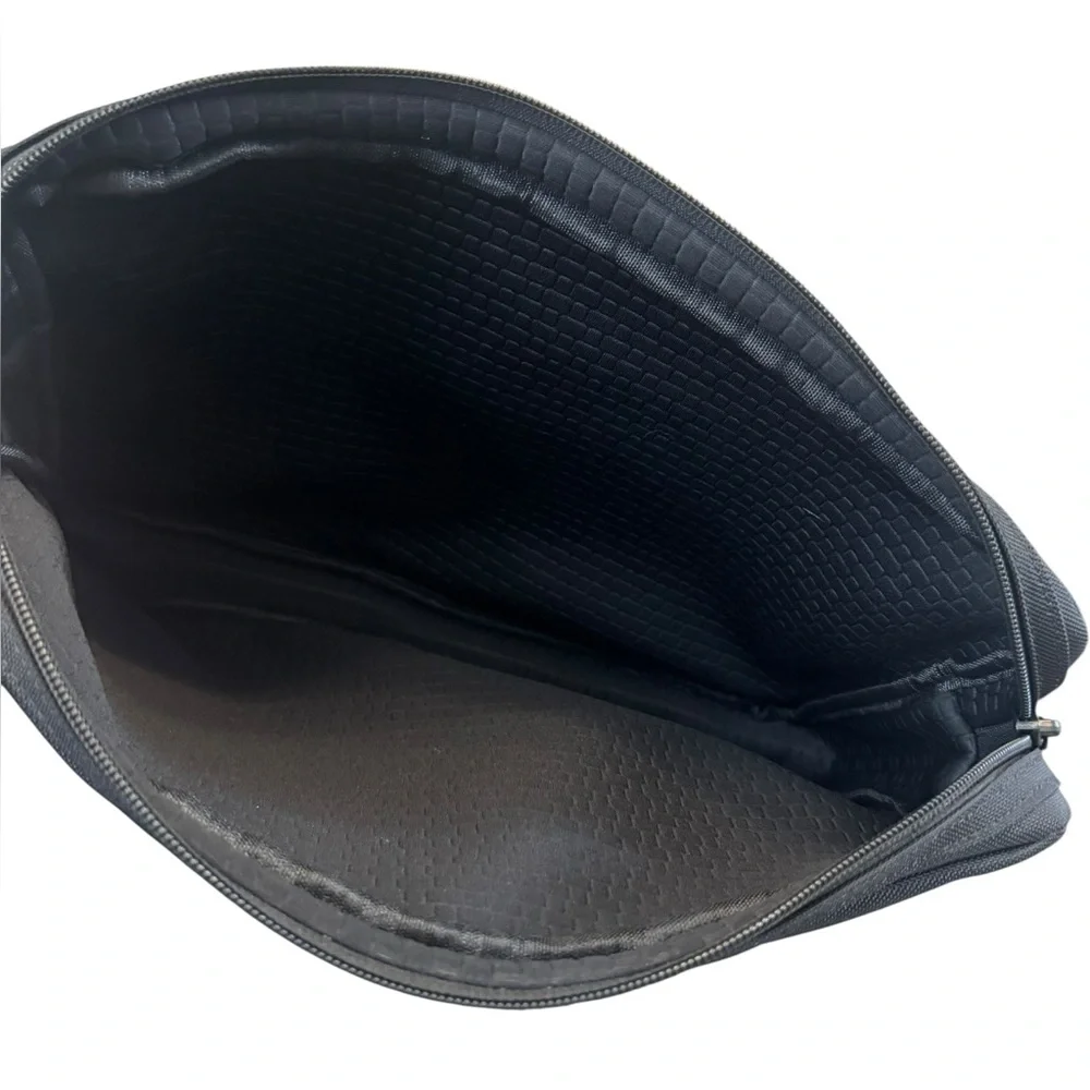Tumi Classic Black Laptop Cover